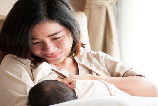 What are the perfect positions for breastfeeding?