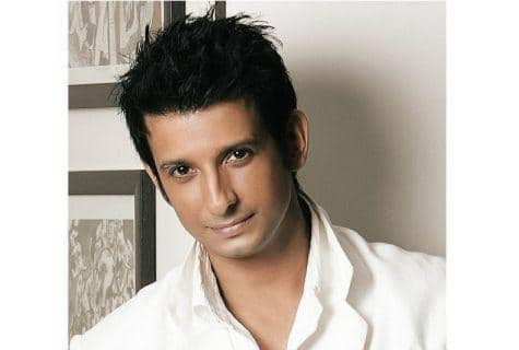 Sharman Joshi spills beans on his love for meals!