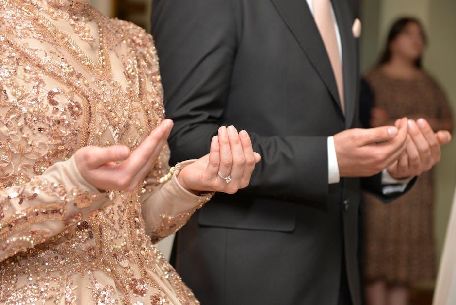 Styling Tips: How to‍ Wear Your Cartier Love Ring and‌ Bracelet Together