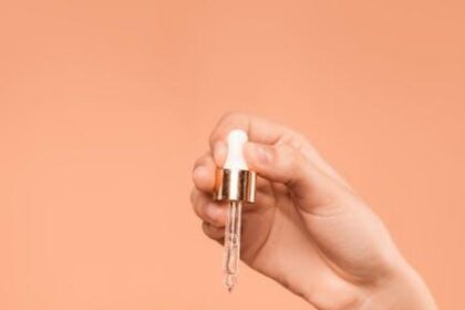 Sports Research MCT Oil for Diabetics: Blood Sugar and Ketosis Management